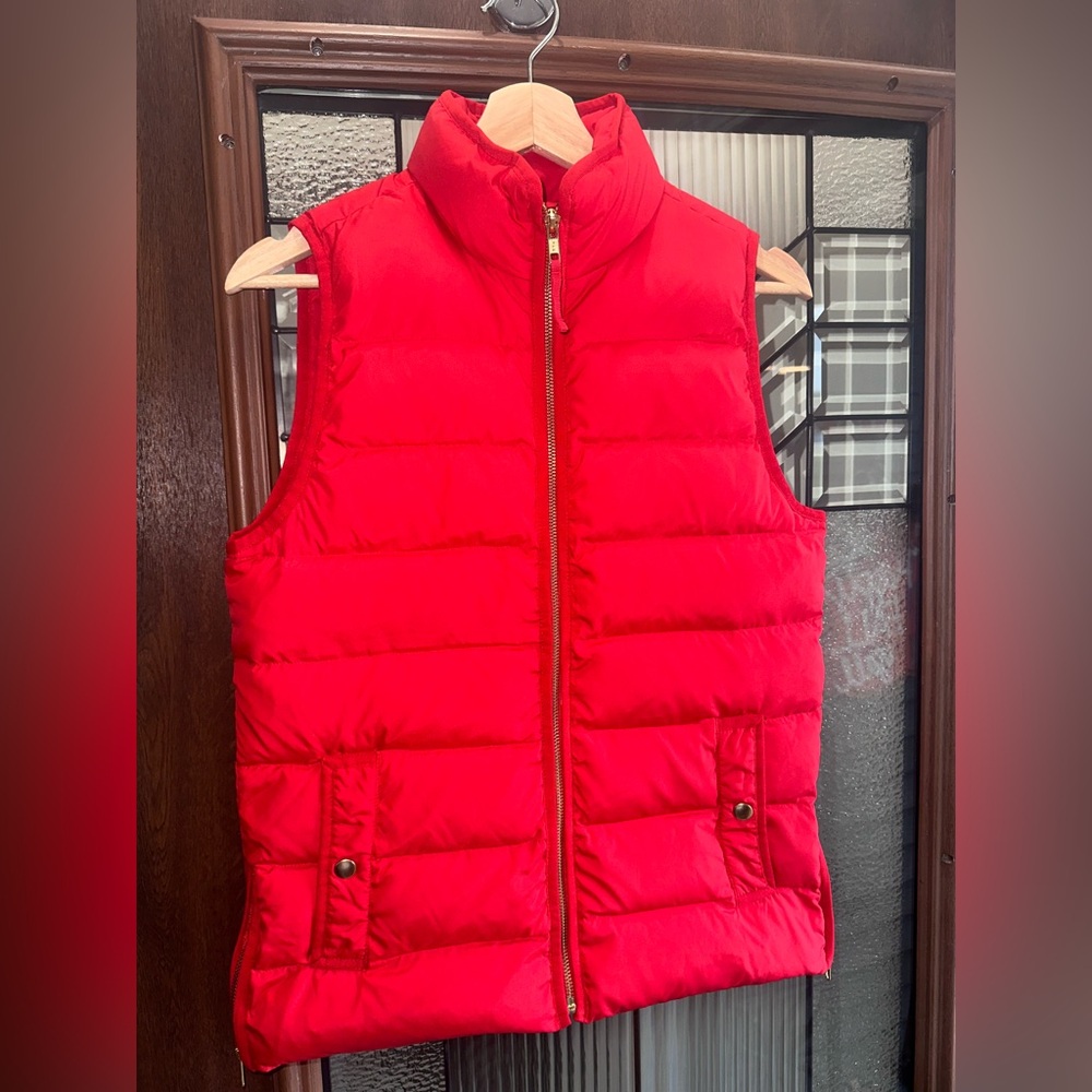 J.Crew Down Puffer Vest – Size XS – Bright Red – Excellent Condition